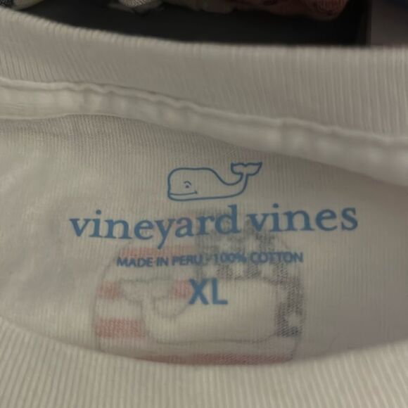Vineyard Vines Every Day Should Feel This Good Tee - Picture 2 of 5